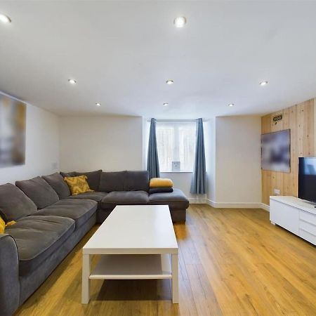 Truroflat Apartment Bagian luar foto