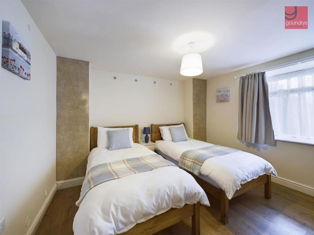 Truroflat Apartment Bagian luar foto
